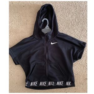 Short sleeve Nike jacket with hood